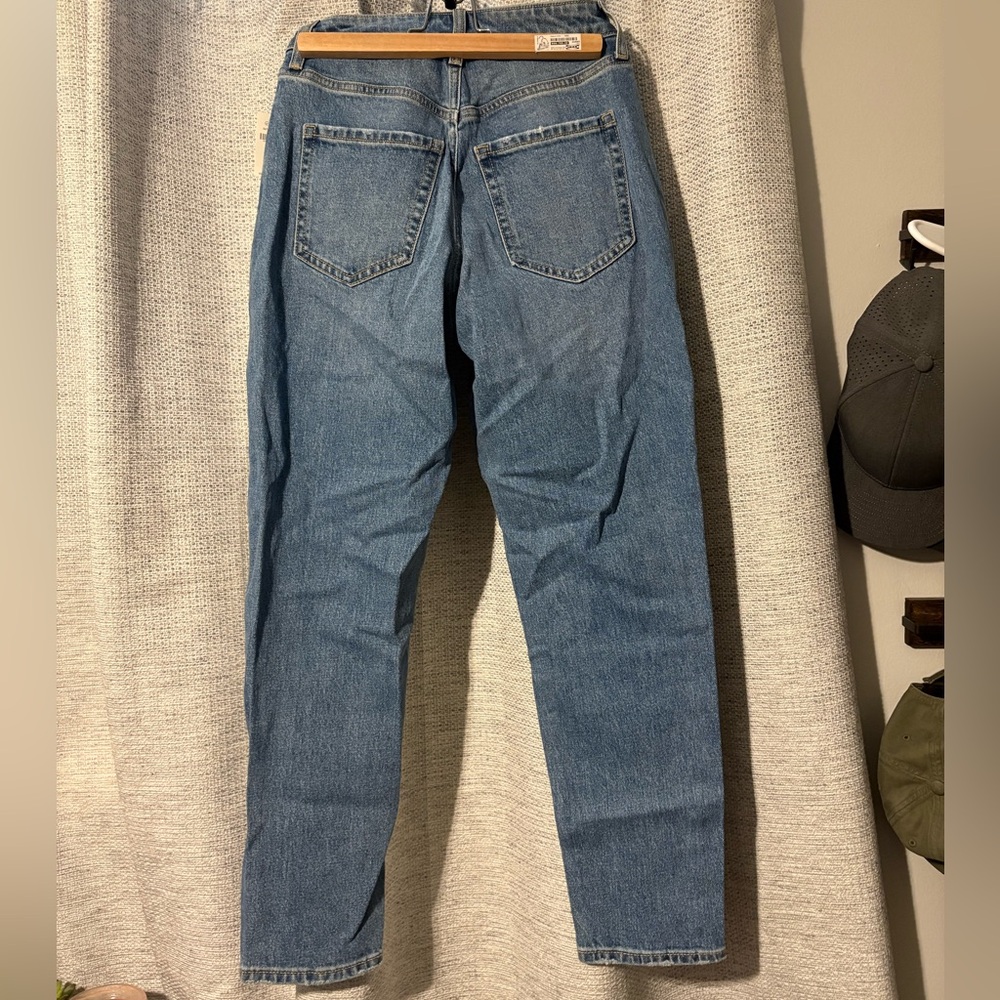 Old Navy Curvy OG Straight Jeans - Picture 3 of 3